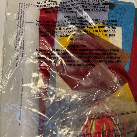 Elf on the Shelf stocking kit - Picture 2 of 2